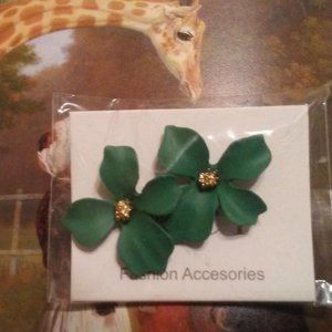 A Beautiful Day Flower Post Earrings